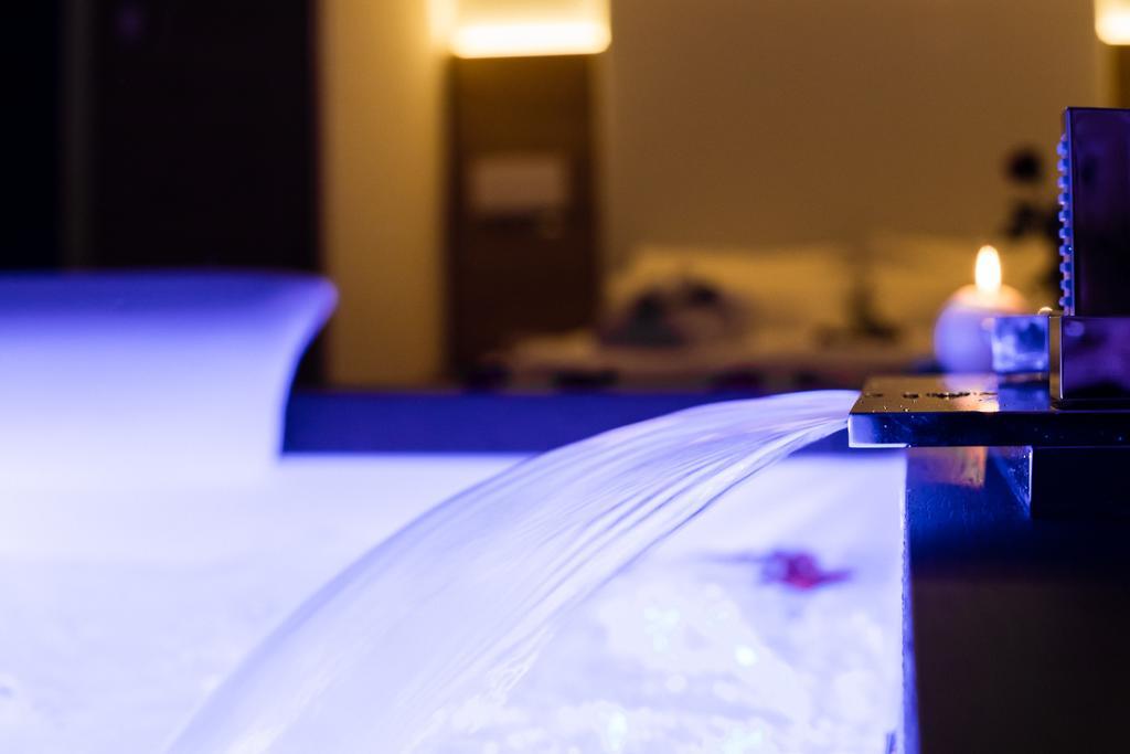 Hotel Collini Pinzolo Εξωτερικό φωτογραφία